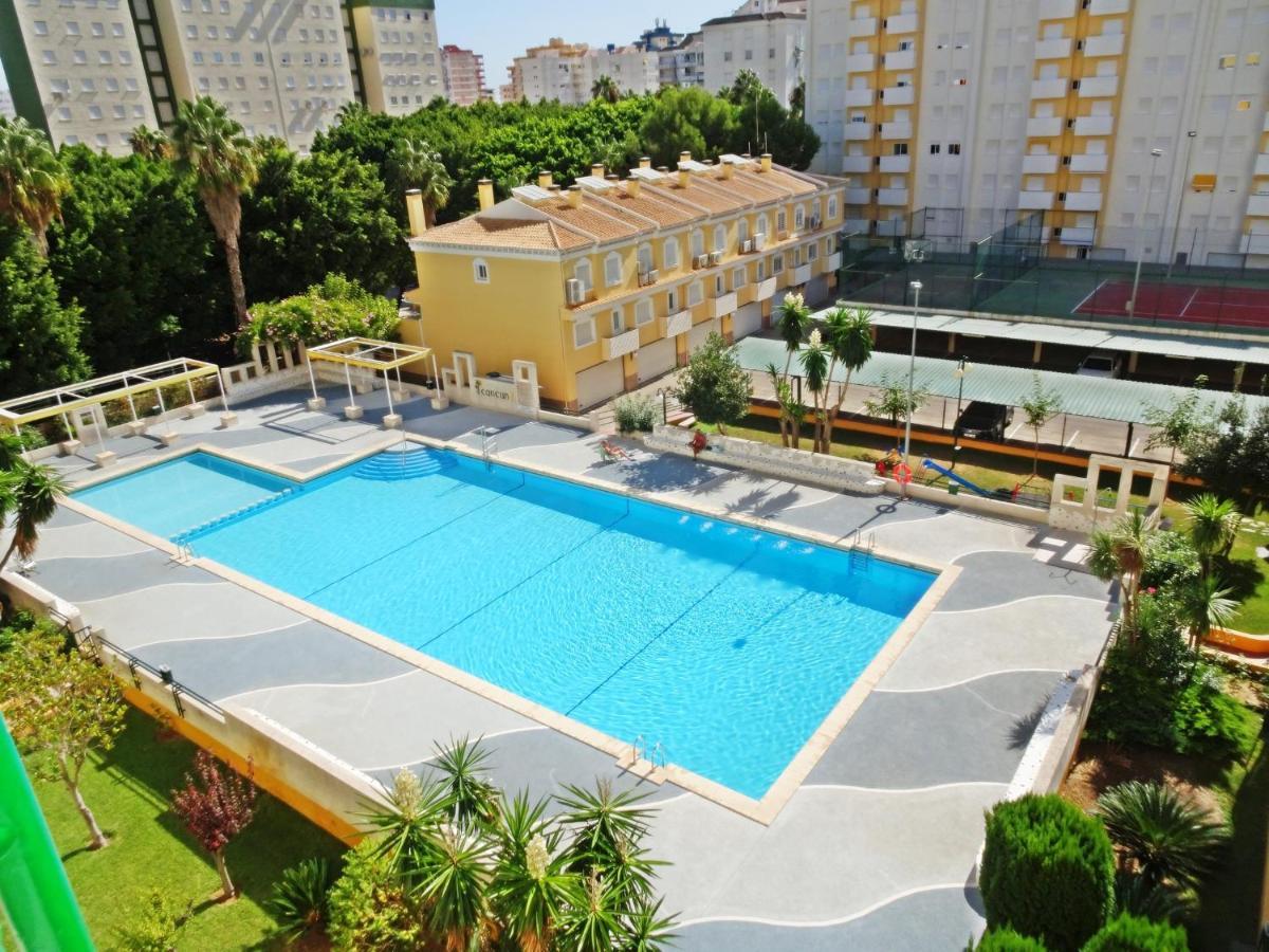 Cancun Playa De Gandia - Solo Alquiler Familias מראה חיצוני תמונה