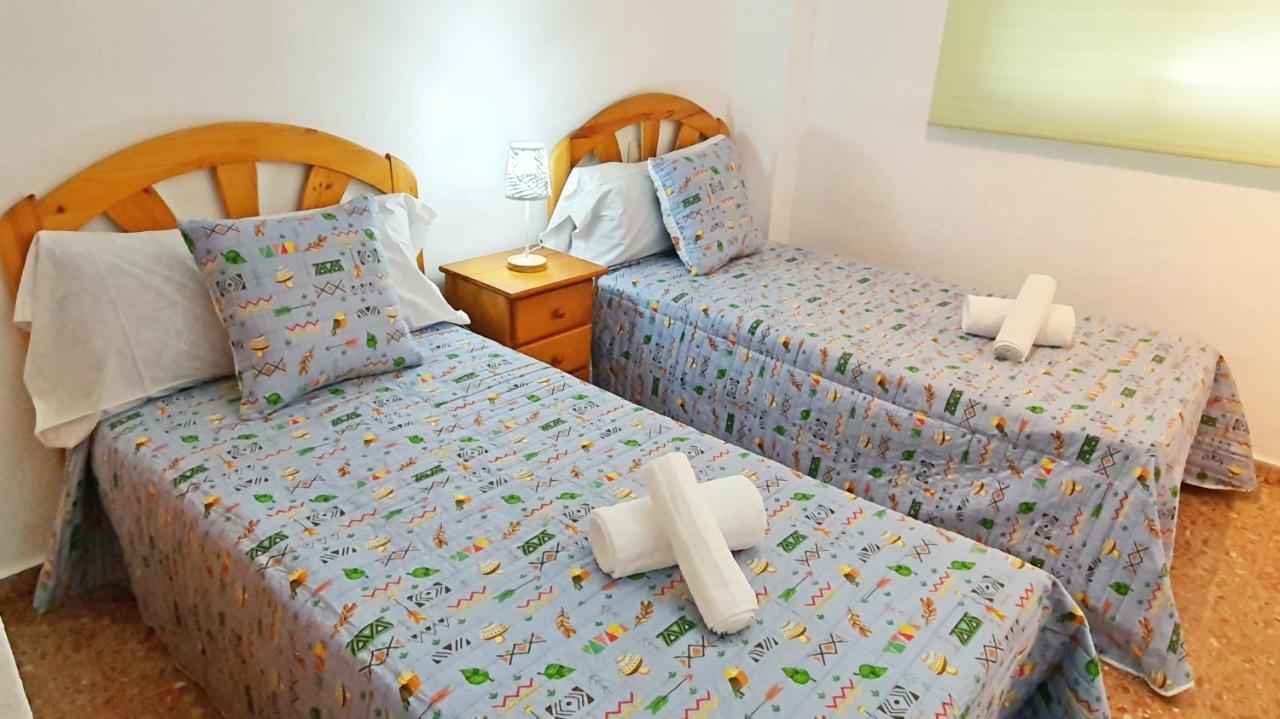 Cancun Playa De Gandia - Solo Alquiler Familias מראה חיצוני תמונה