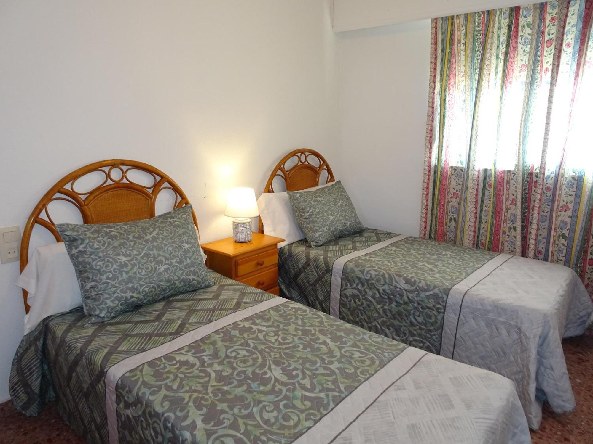 Cancun Playa De Gandia - Solo Alquiler Familias מראה חיצוני תמונה